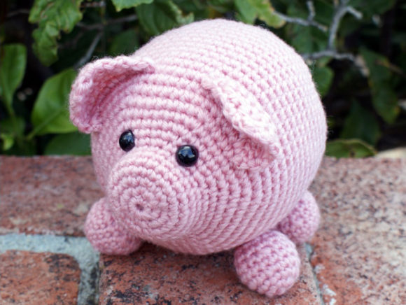 Roly Poly Piggy Crochet Pattern