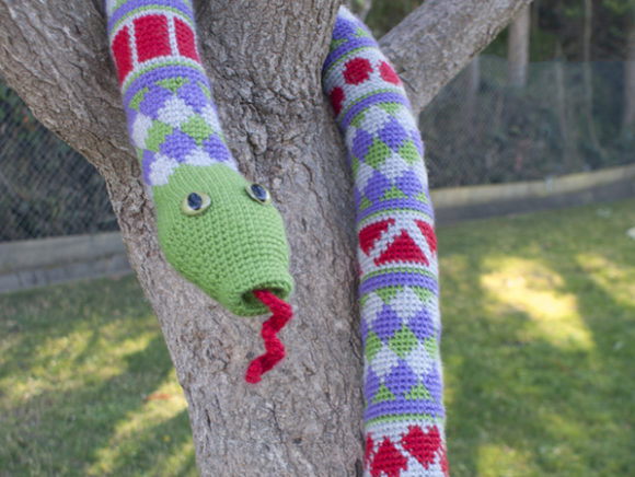Shape Teaching Fair Isle Snake Pattern