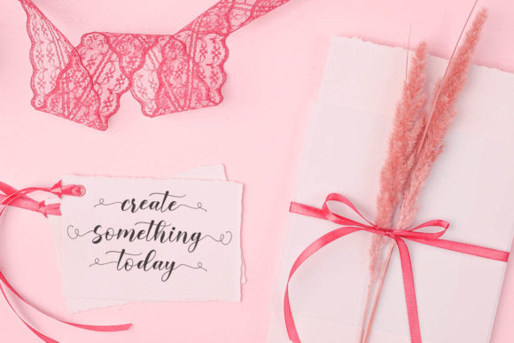 Barelyn Font - Preview 5