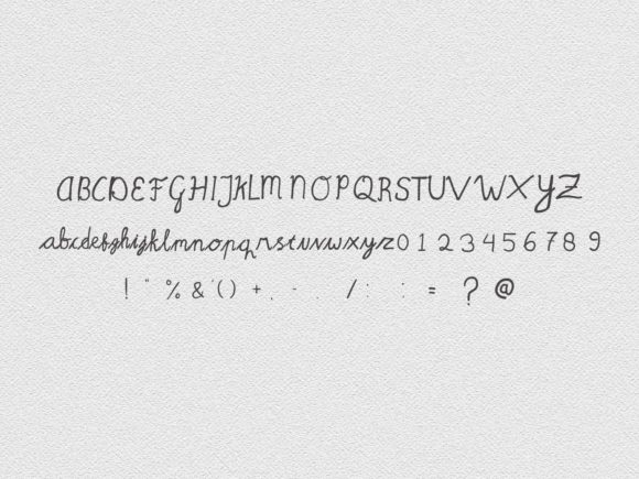 Loona Font PNG with transparent background - Preview 1
