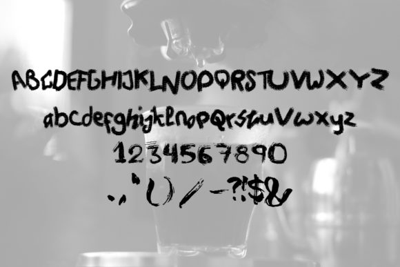 Cross Hat Font - Preview 5