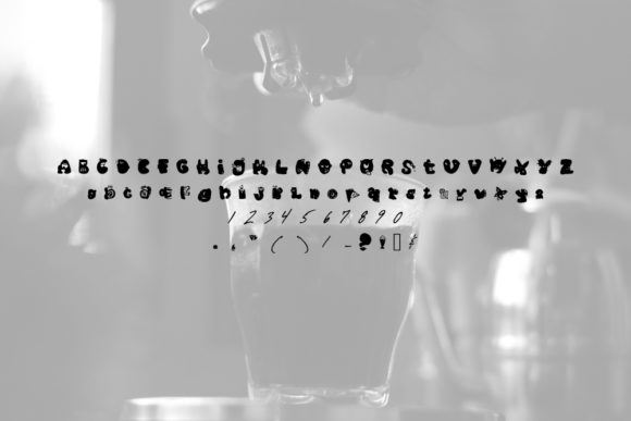 Remidial Monster Font PNG with transparent background - Preview 5