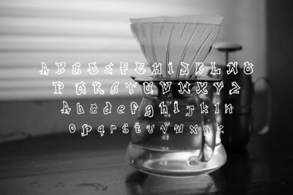 Aenindo Font - Preview 2