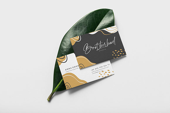 Calloada Font - Preview 6