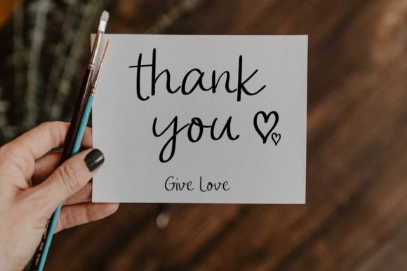 Give Love Font - Preview 4