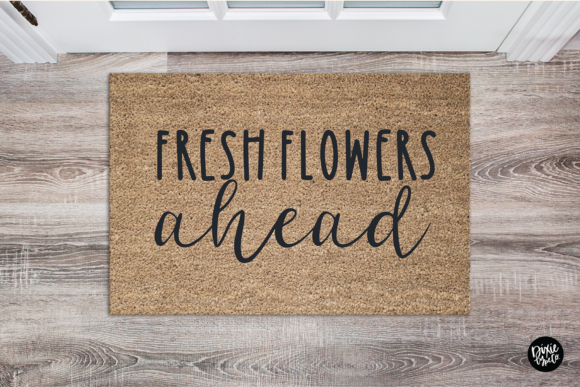 Daisy Girl Font - Preview 1