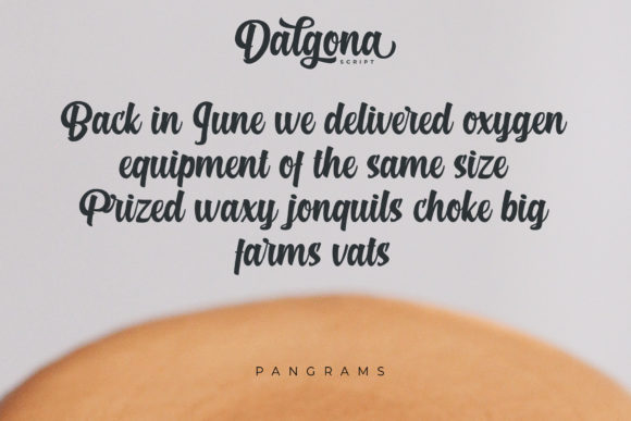 Dalgona Font - Preview 2