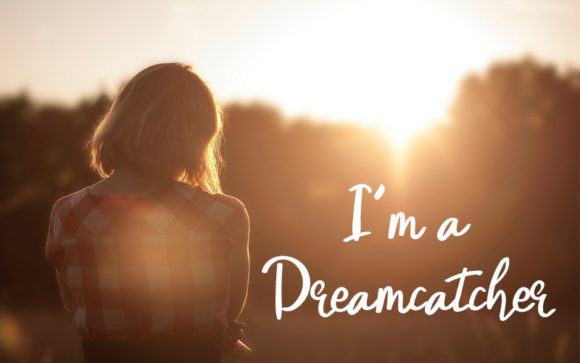 Dreams Font - Preview 1