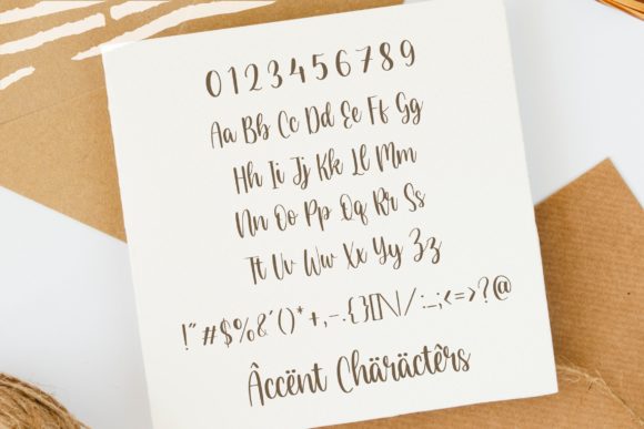 Almond Delight Font - Preview 4