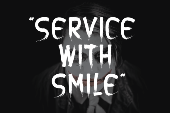Deganisious Font - Preview 1