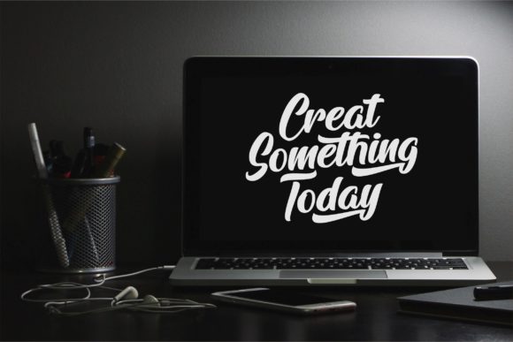 Arfelick Feather Font - Preview 5