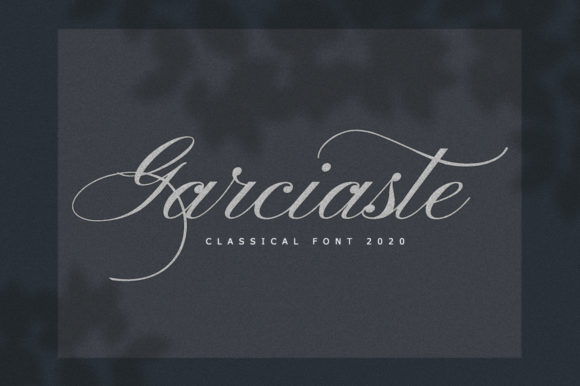 Empario Armani Font - Preview 1