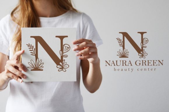 Manila Beauty Monogram Font font preview - 1