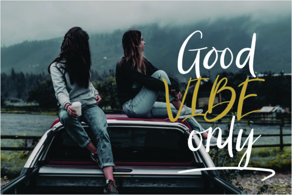 Brocke Jackson Font - Preview 5