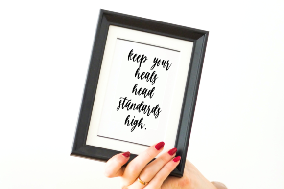 Delicated Font - Preview 6