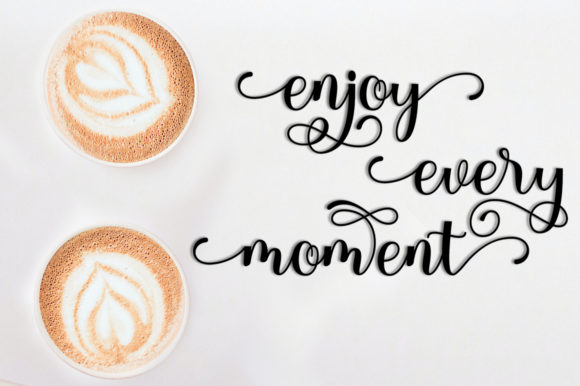 Kellyna Font PNG with transparent background - Preview 2