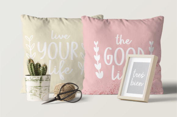 Jackson Square Font - Preview 4