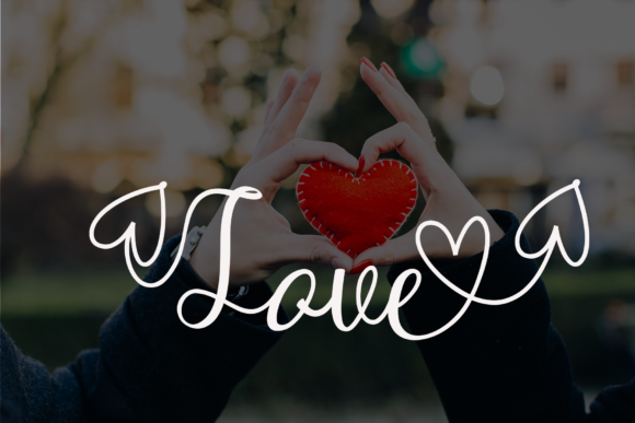 Regina Lover Font PNG with transparent background - Preview 2