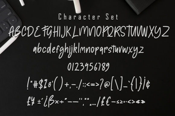 Adelicius Font - Preview 5