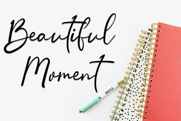 Butterfly Font - Preview 4