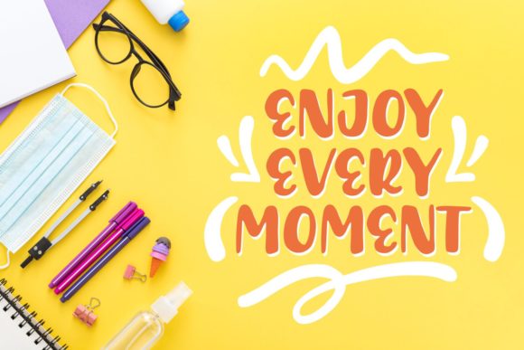 Feeling Tropical Font - Preview 2