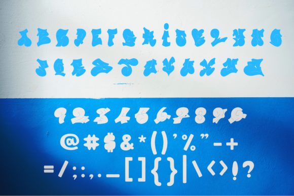 Guetemole Font PNG with transparent background - Preview 4
