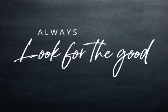Beatrice Script Font - Preview 2