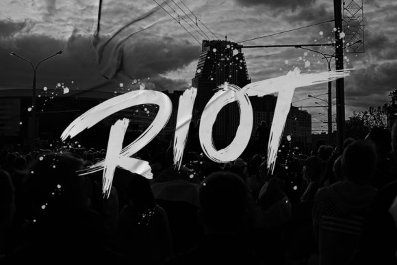 Black Range Font - Preview 5