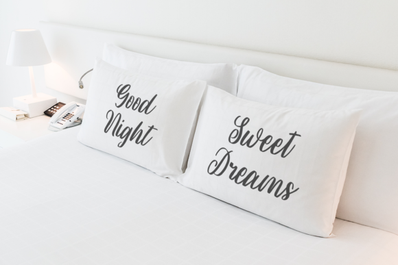 Blossoms Font - Preview 6