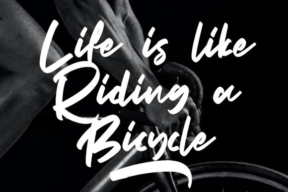 Hunter Rising Font font preview - 4