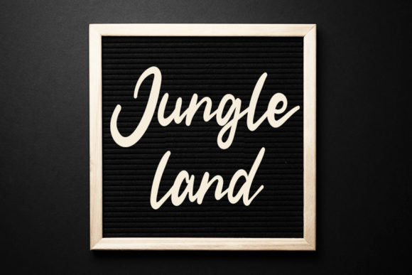 Go Green Font - Preview 2