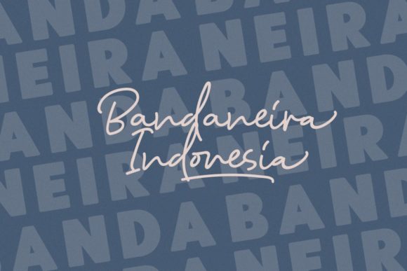 Mister London Font font preview - 1