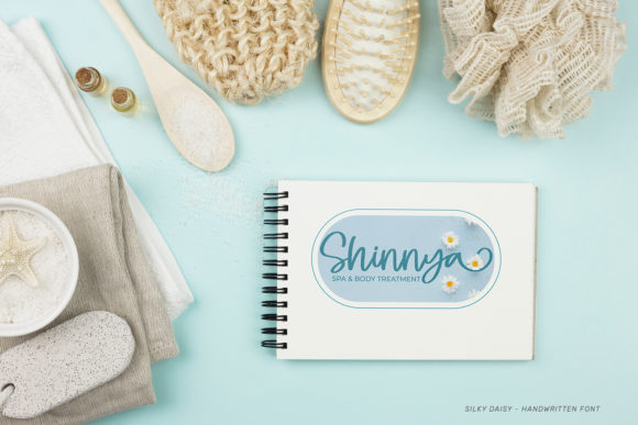 Silky Daisy Font PNG with transparent background - Preview 3