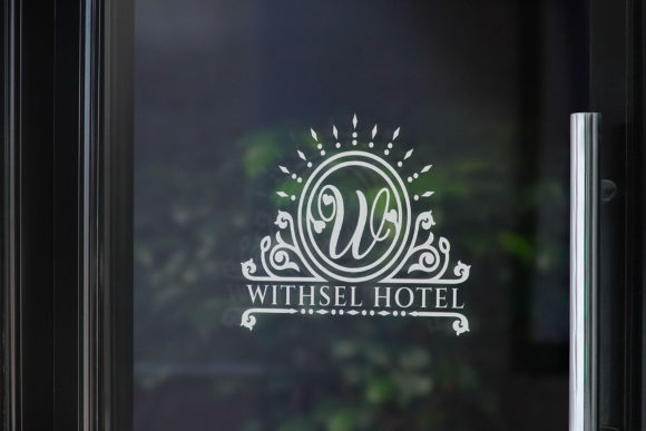 Belove Monogram Font PNG with transparent background - Preview 1