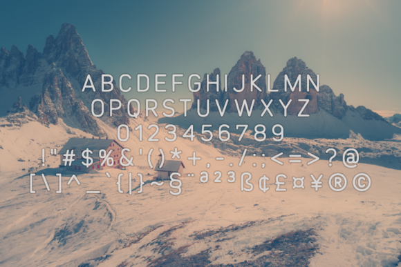 Lune Font PNG with transparent background - Preview 1