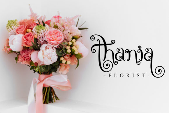Christmas Thania Font font preview - 5