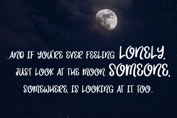Half Moon Font PNG with transparent background - Preview 1