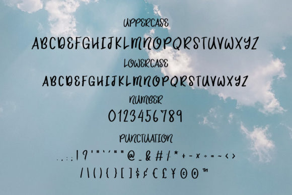 Half Moon Font PNG with transparent background - Preview 2