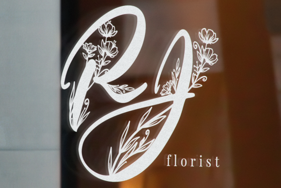 Beauty Grow Monogram Font - Preview 2