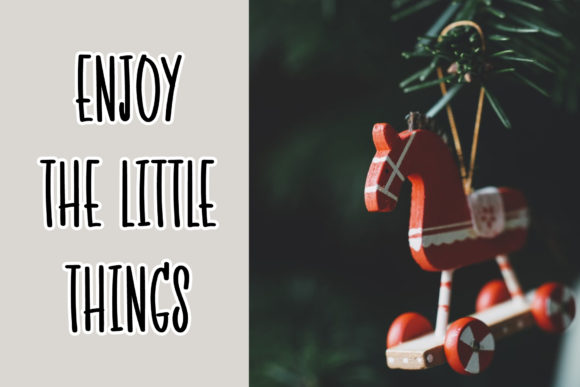 Extra Present Font - Preview 1