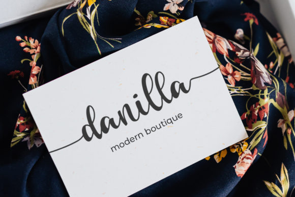 Olivia Mirna Font PNG with transparent background - Preview 1