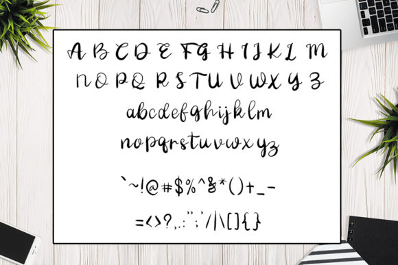 Dellia Font - Preview 2