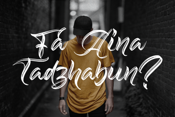 Biograph Font - Preview 4