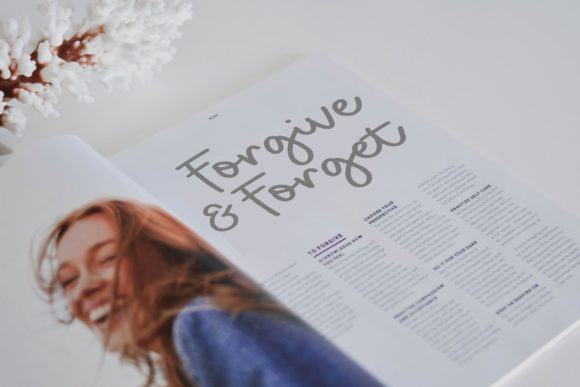Birdhave Font - Preview 3
