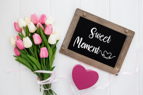 Happy Love Font - Preview 1