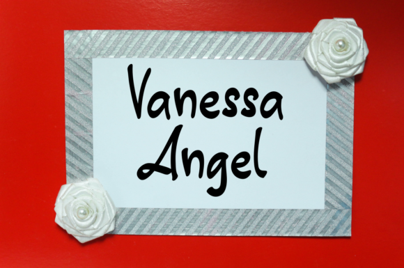 Flower Child Font - Preview 4