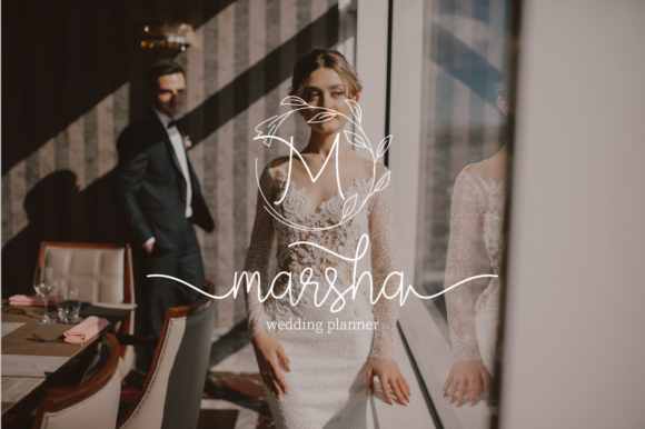 Hello Lover Font - Preview 5