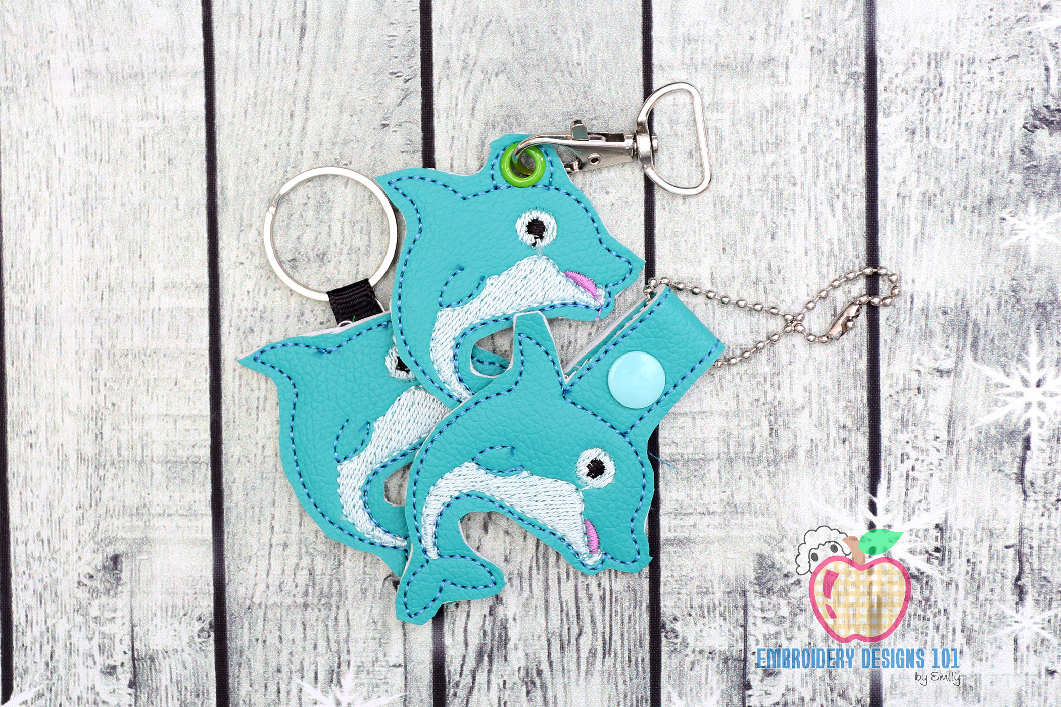 Curved Dolphin ITH Snaptab Keyfob