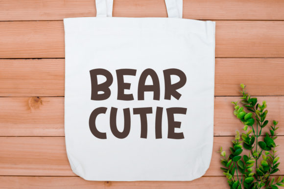 Bear Hugs Font - Preview 3