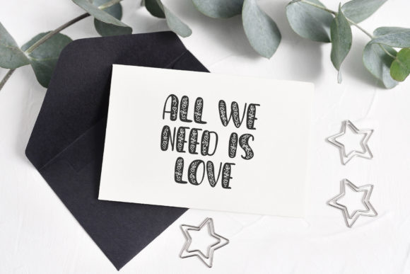 Big Love Font - Preview 1